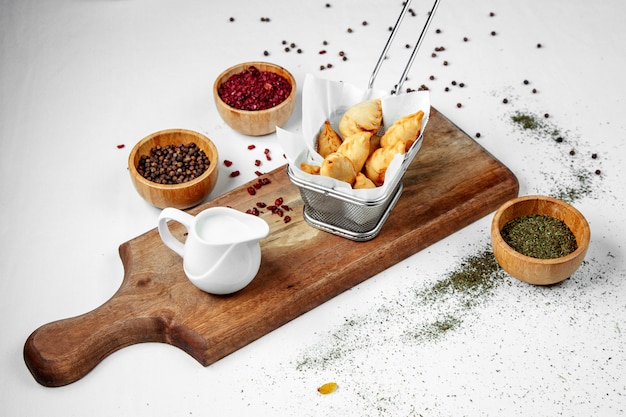 Zestaw naczyń i przypraw